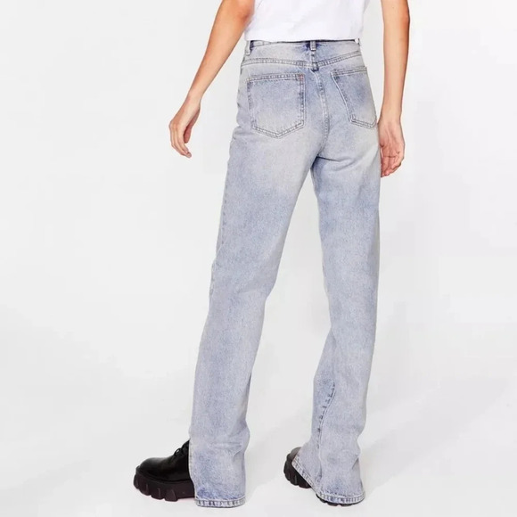 Nasty Gal Work Slit Out High-Waisted Straight-Leg Jeans, Color Med Wash Size 14 - Picture 2 of 16